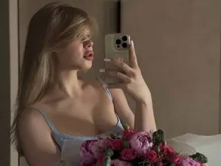 Real webcam SarraFloli